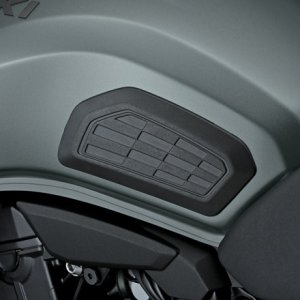 Tank Side Protection GSX-8T GSX-8TT 2026