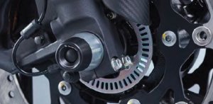 FRONT AXLE SLIDERS GSX-S750 2018-21